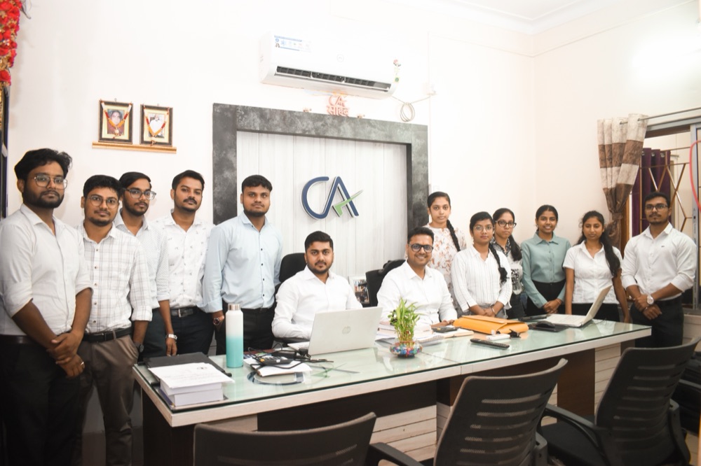 The R K A A & Associates team